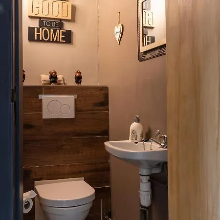 Au Repos De La Redoute Holiday home *