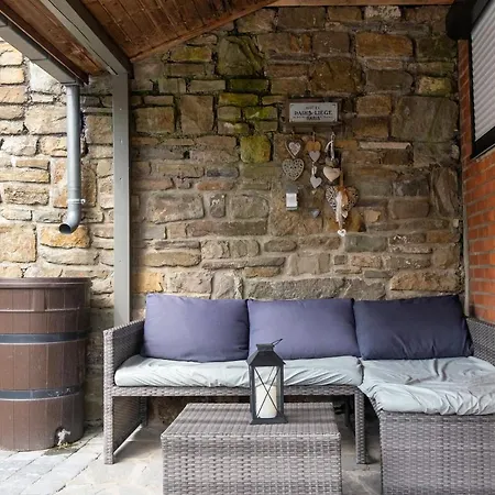 Au Repos De La Redoute Holiday home