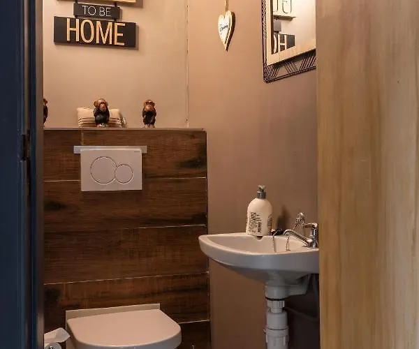 Au Repos De La Redoute Ferienhaus *